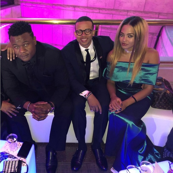 Off the Shoulder Evening Dress - Picture 3 of 3